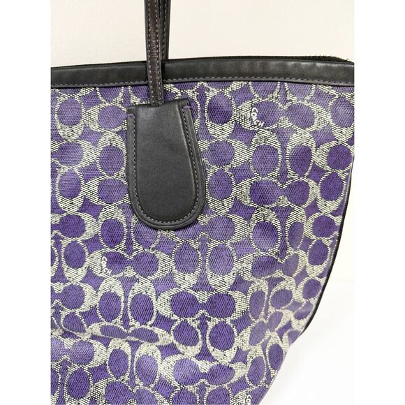Coach Signature Coated Canvas Taxi Zip Top Tote Style 33504 Violet Purple - Picture 4 of 14